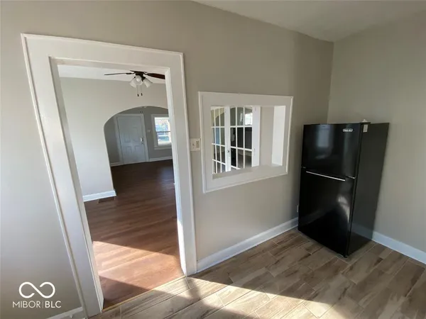 $850 | 905 North Emerson Avenue, Indianapolis, IN 46219