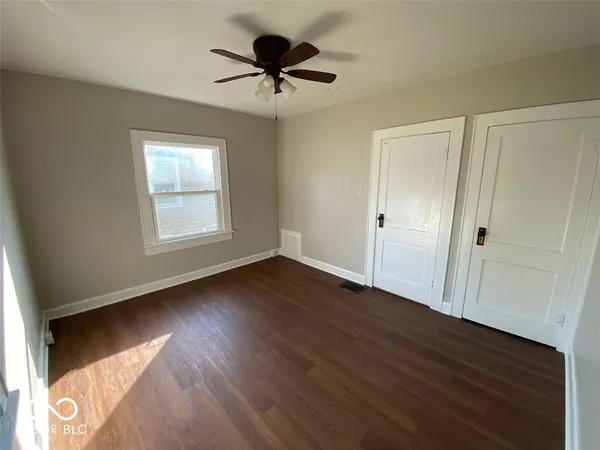 $850 | 905 North Emerson Avenue, Indianapolis, IN 46219