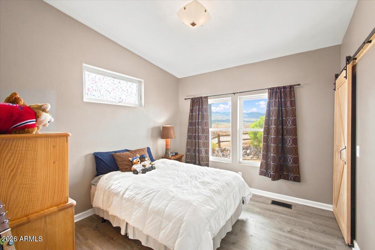 301 New Venture Road Clarkdale, AZ 86324 - Photo 20 of 29 16-Bedroom