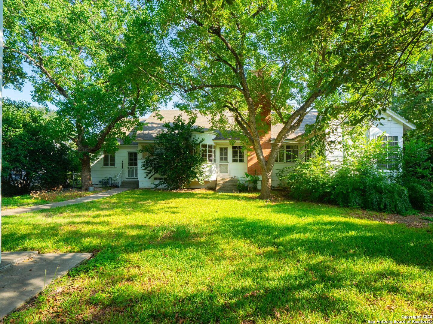 908 Garraty Road Terrell Hills, TX 78209 - Photo 18 of 25