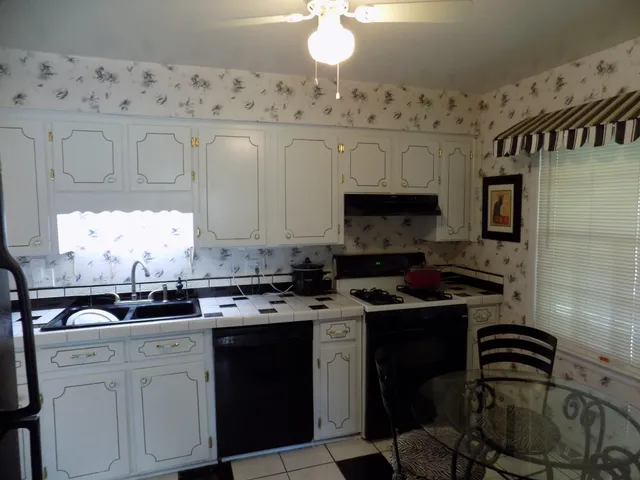 $284,950 | 3036 Woodway Road, Roanoke, VA 24014