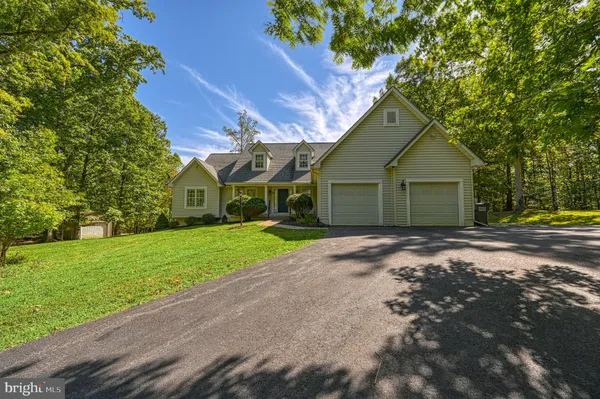 $1,199,000 | 1636 Moody Town Road, Bumpass, VA 23024