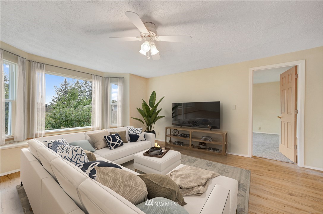 16033 Southeast 134th Street Renton, WA 98059 - Photo 22 of 31 Gallery Image 22