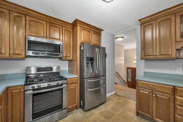 $530,000 | 6 Woodland Circle, Bow, NH 03304