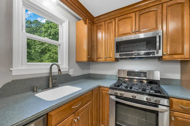 $530,000 | 6 Woodland Circle, Bow, NH 03304