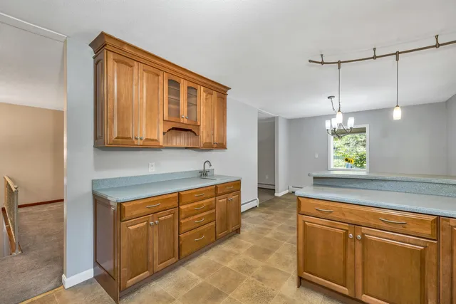 $530,000 | 6 Woodland Circle, Bow, NH 03304