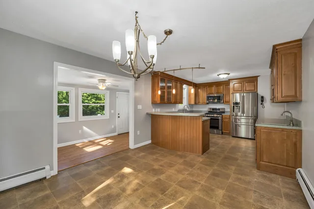 $530,000 | 6 Woodland Circle, Bow, NH 03304