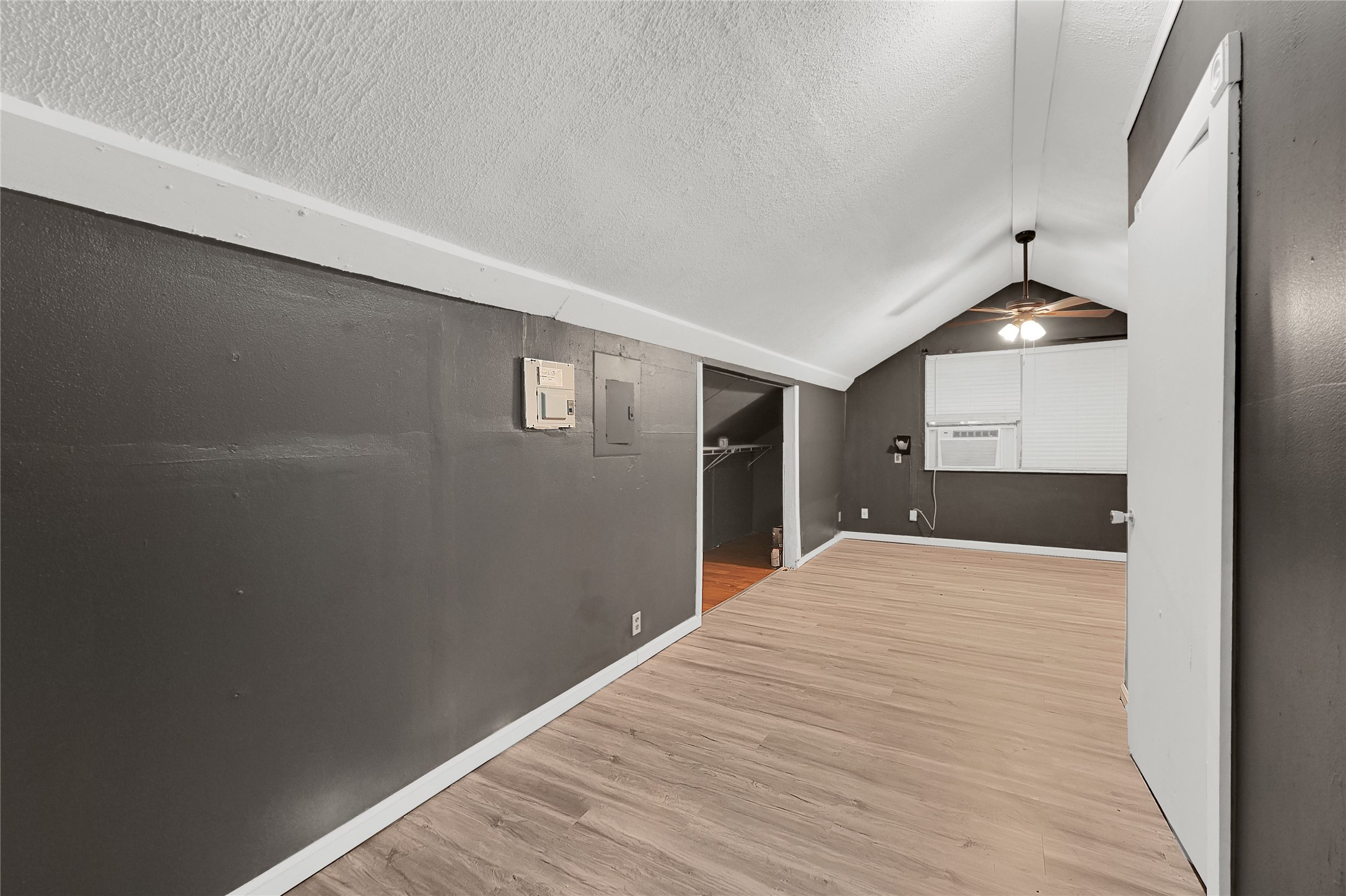 310 North Rock Island Street, Unit 4 Angleton, TX 77515 - Photo 9 of 17