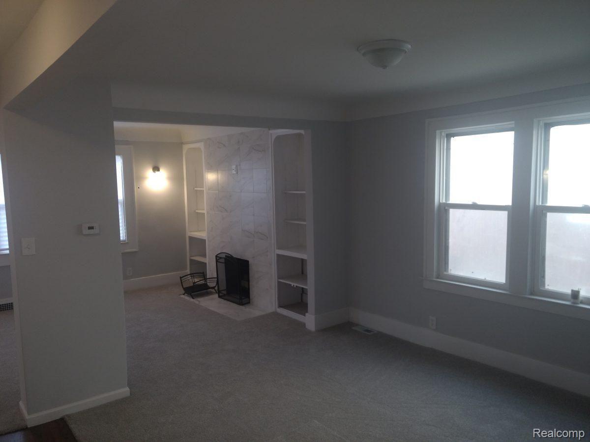 4408 Devonshire Road Detroit, MI 48224 - Photo 5 of 21 445400-4.jpg