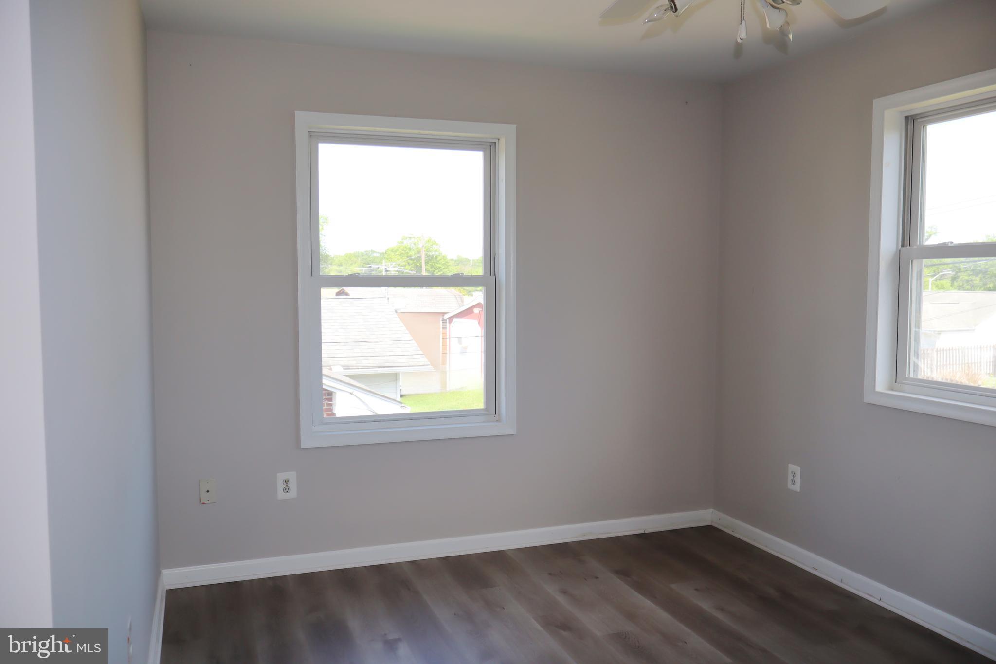 229 Suffolk Road Fairless Hills, PA 19030 - Photo 31 of 36