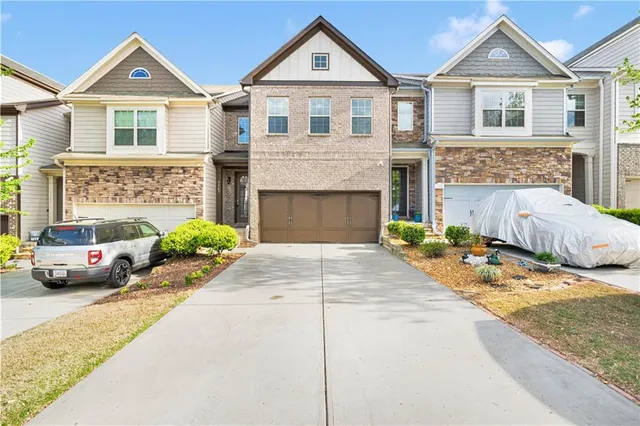 $327,900 | 7545 Roseberry Way, Lithonia, GA 30038