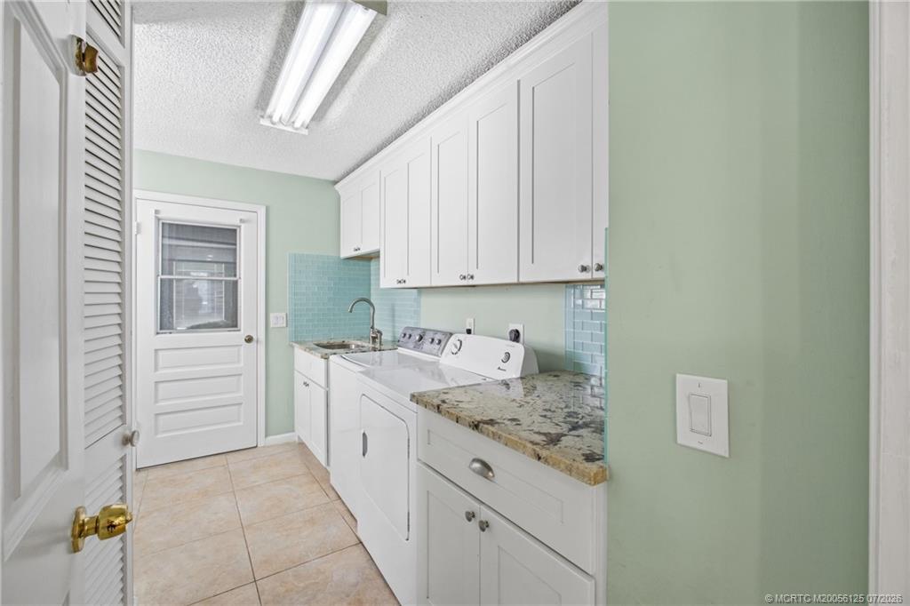 3131 Southeast Fairway West Stuart, FL 34997 - Photo 23 of 48