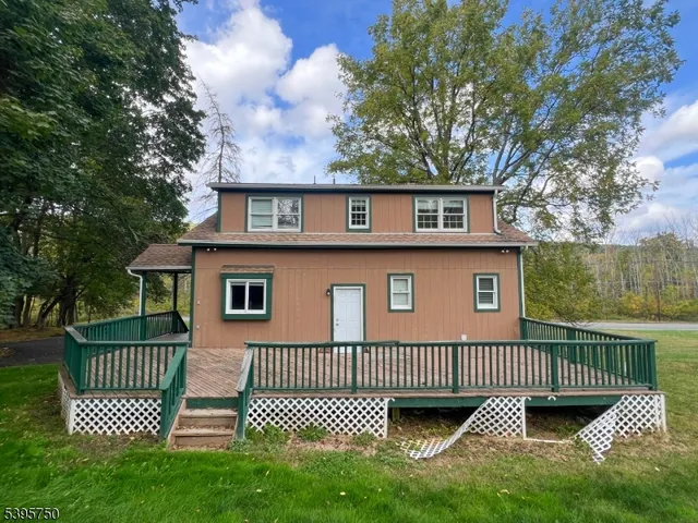 $434,900 | 339 West Mill Road, Long Valley, NJ 07853