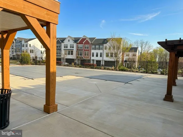 $3,800 | 25470 Hartland Orchard Terrace, Chantilly, VA 20152