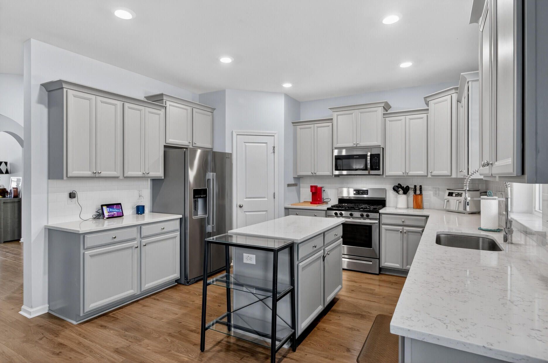1907 Sweetfern Road Hanahan, SC 29410 - Photo 12 of 49