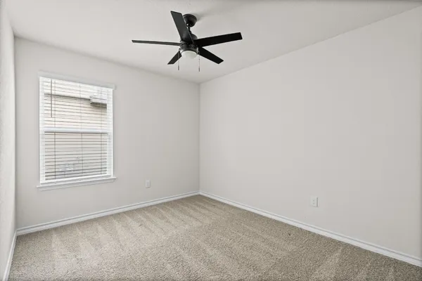 $1,825 | 388 Arbor Hills, New Braunfels, TX 78130