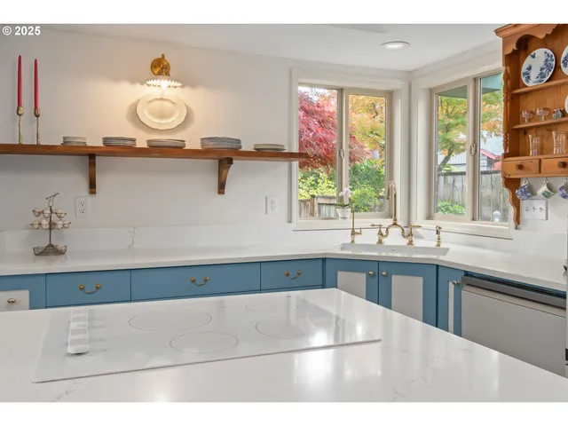 $797,000 | 1750 Tabor Street, Eugene, OR 97401