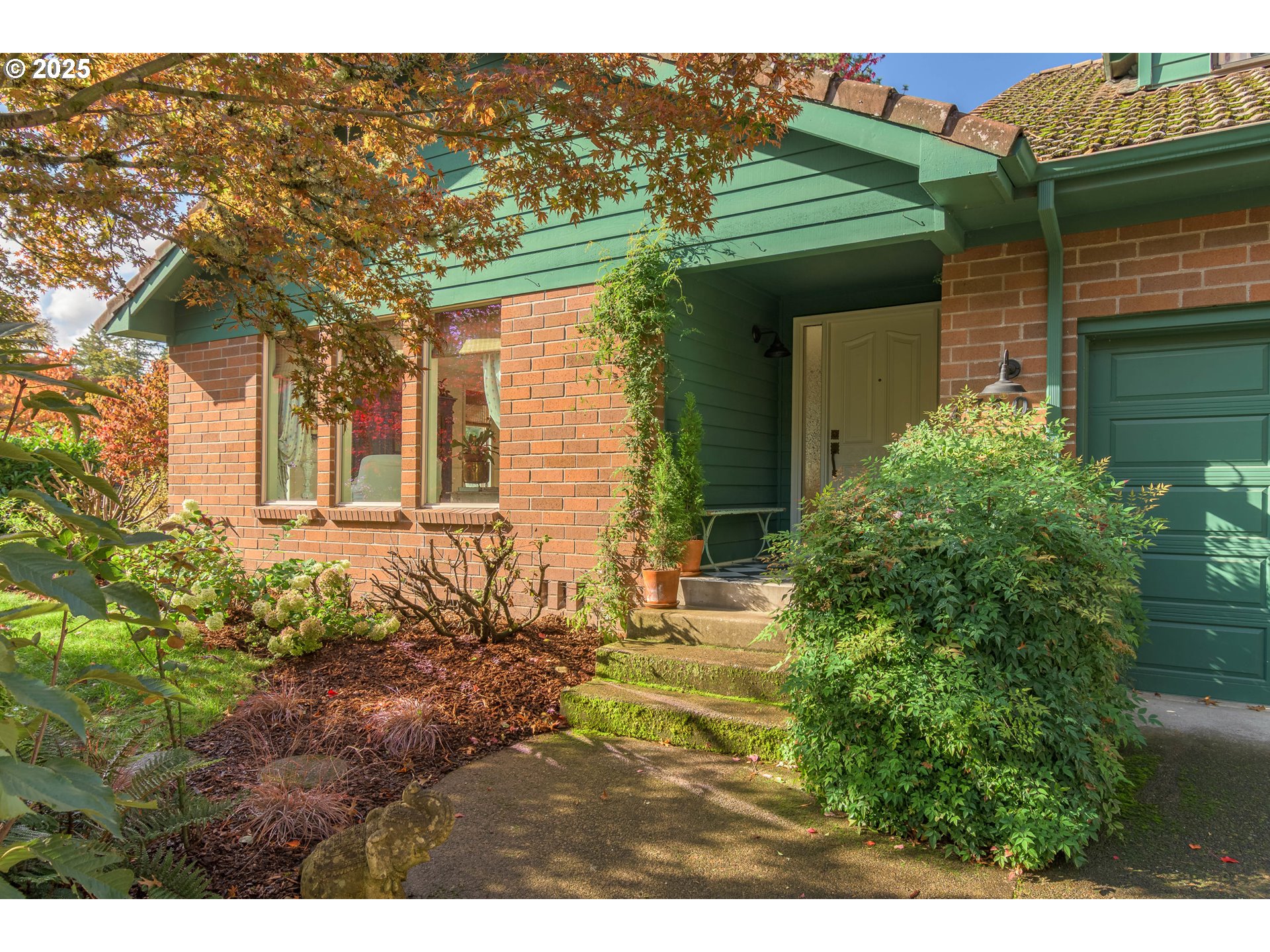 1750 Tabor Street Eugene, OR 97401 - Photo 2 of 48