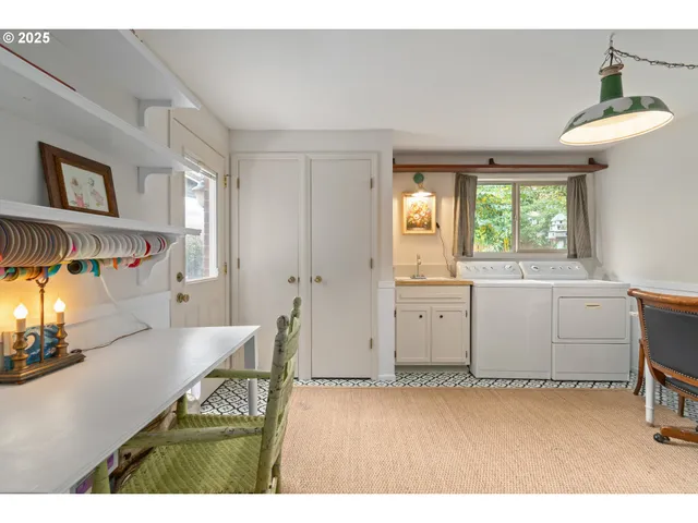 $797,000 | 1750 Tabor Street, Eugene, OR 97401