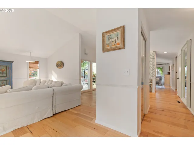 $797,000 | 1750 Tabor Street, Eugene, OR 97401