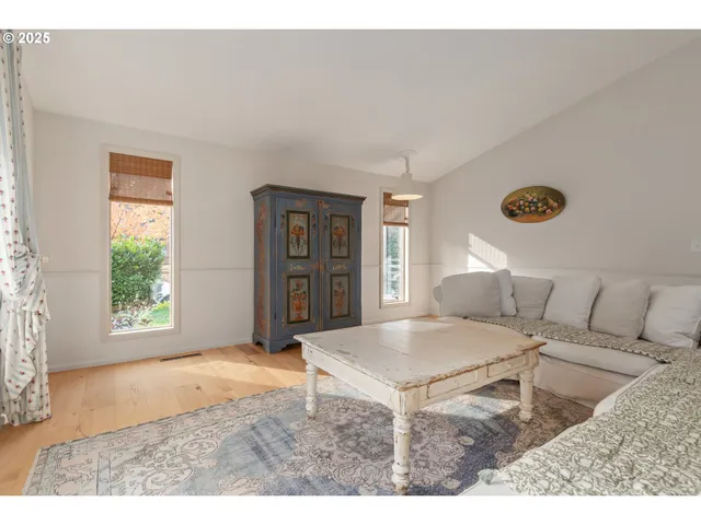 $797,000 | 1750 Tabor Street, Eugene, OR 97401