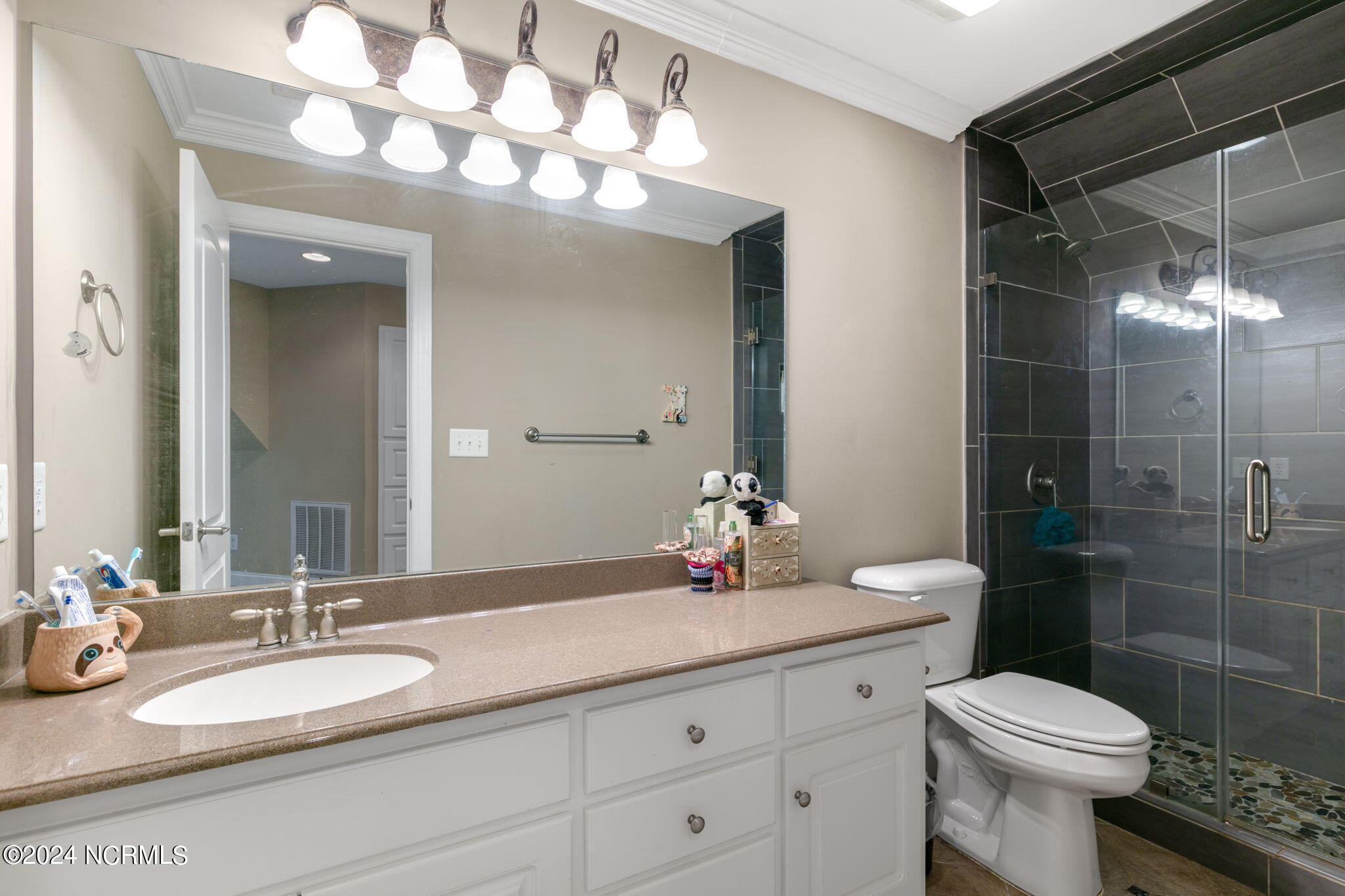 4134 Lake Wilson Road Wilson, NC 27896 - Photo 29 of 41 4th Full Bath