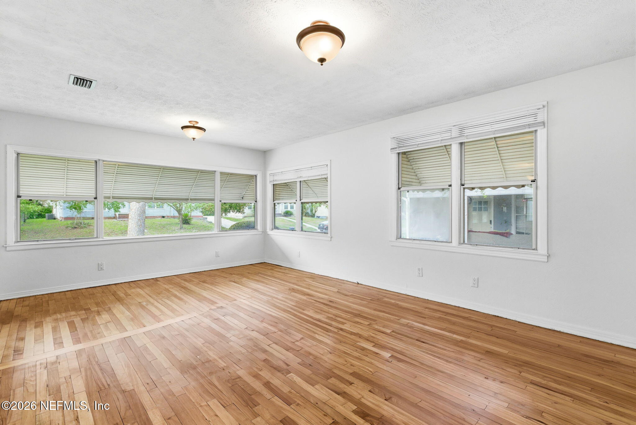4737 Manchester Road Jacksonville, FL 32210 - Photo 8 of 31 8-web-or-mls-FA8A0056