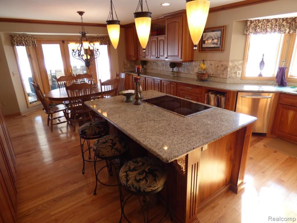 401 Palms Road Columbus, MI 48063 - Photo 19 of 59 P1010865.jpg