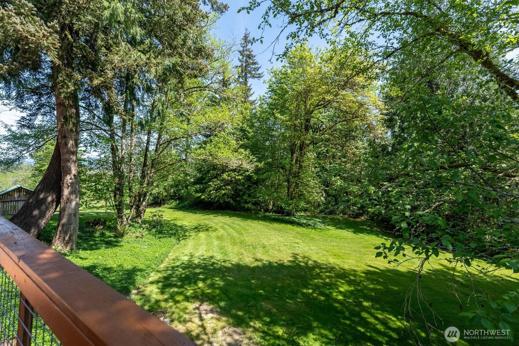 672 Walker Road Kelso, WA 98626 - Photo 25 of 40 a view of yard with green space