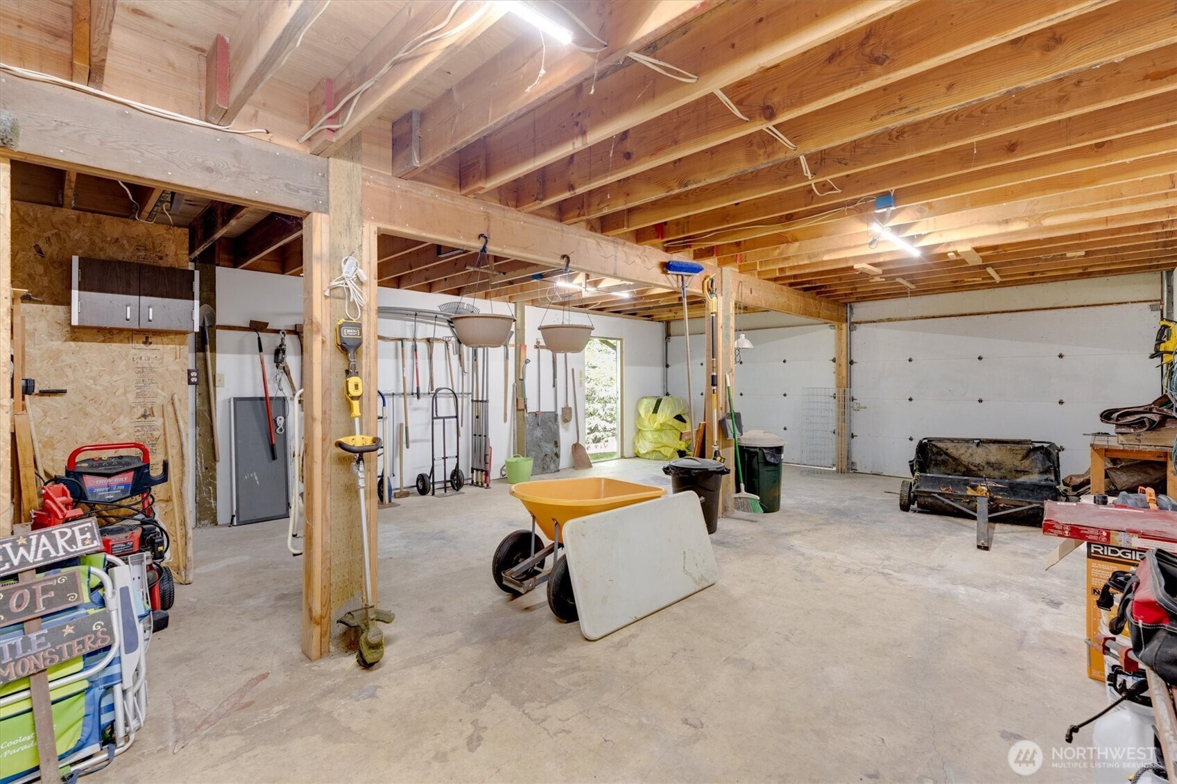 672 Walker Road Kelso, WA 98626 - Photo 31 of 40 a view of parking