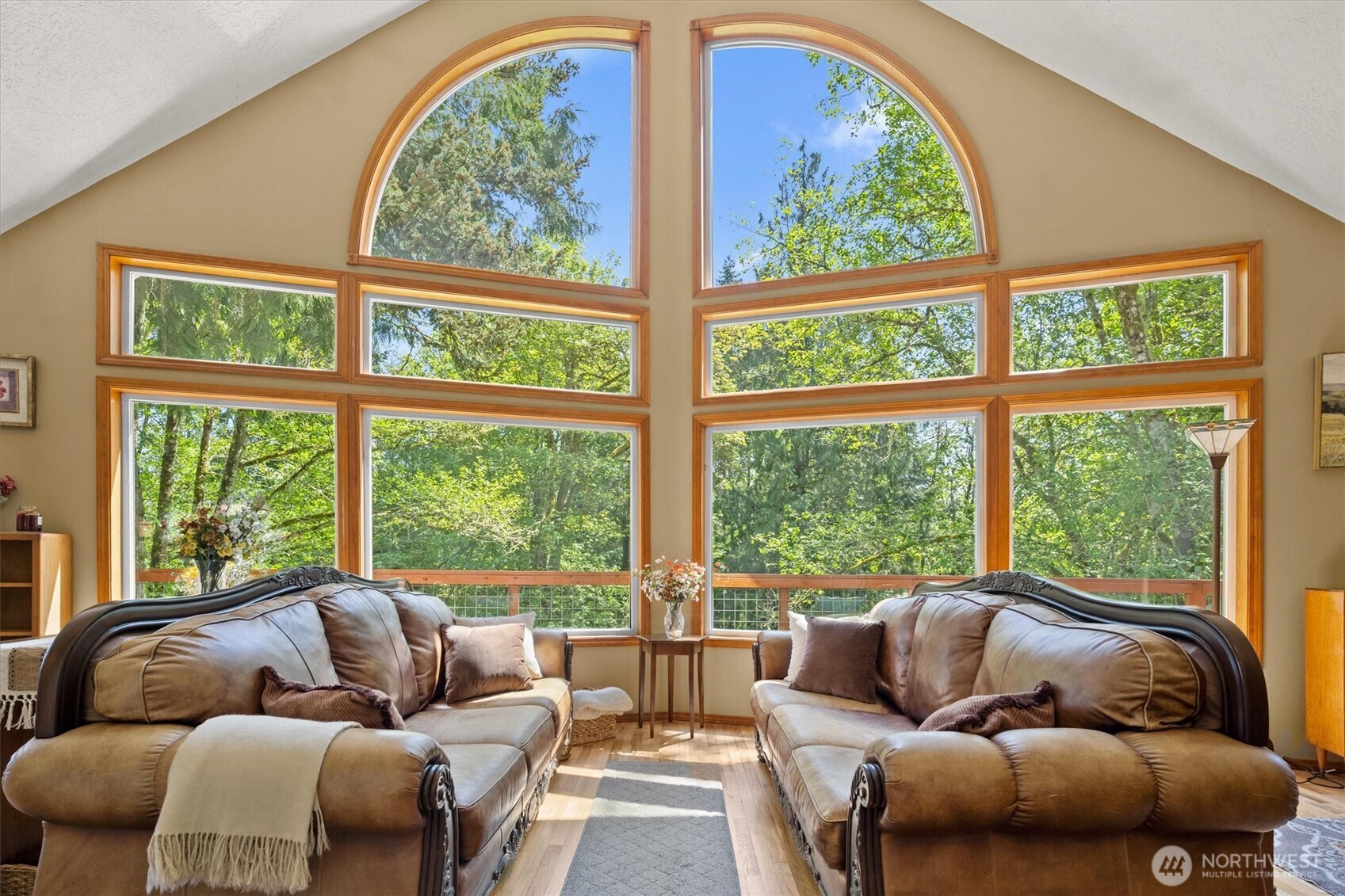 672 Walker Road Kelso, WA 98626 - Photo 7 of 40 a living room with a couch and a large window