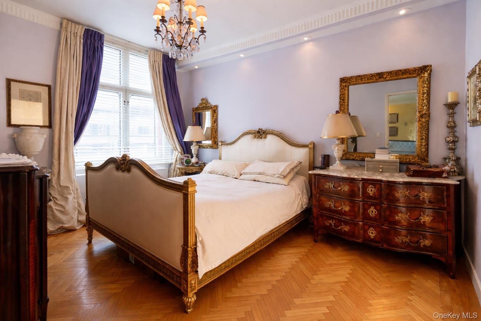 188 East 70th Street, Unit 8B Manhattan, NY 10021 - Photo 5 of 11