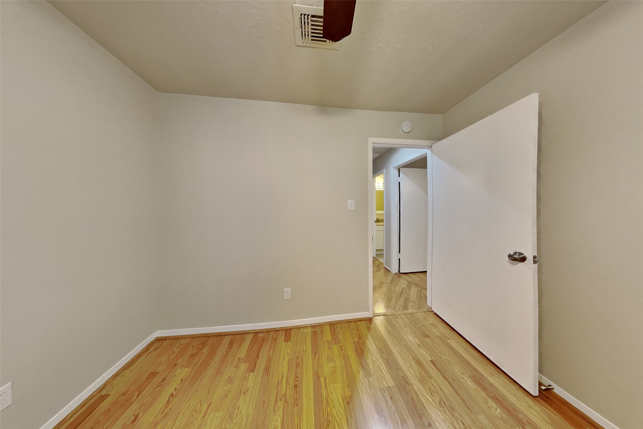 20 Early Dawn Court Spring, TX 77381 - Photo 13 of 18