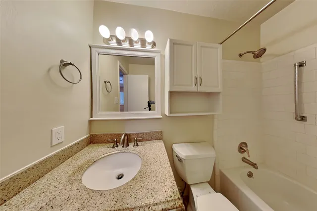 $1,975 | 20 Early Dawn Court, Spring, TX 77381