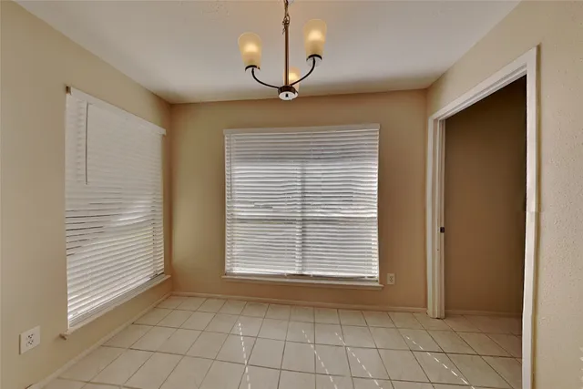 $1,975 | 20 Early Dawn Court, Spring, TX 77381