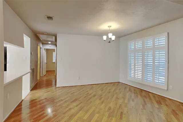 $1,975 | 20 Early Dawn Court, Spring, TX 77381