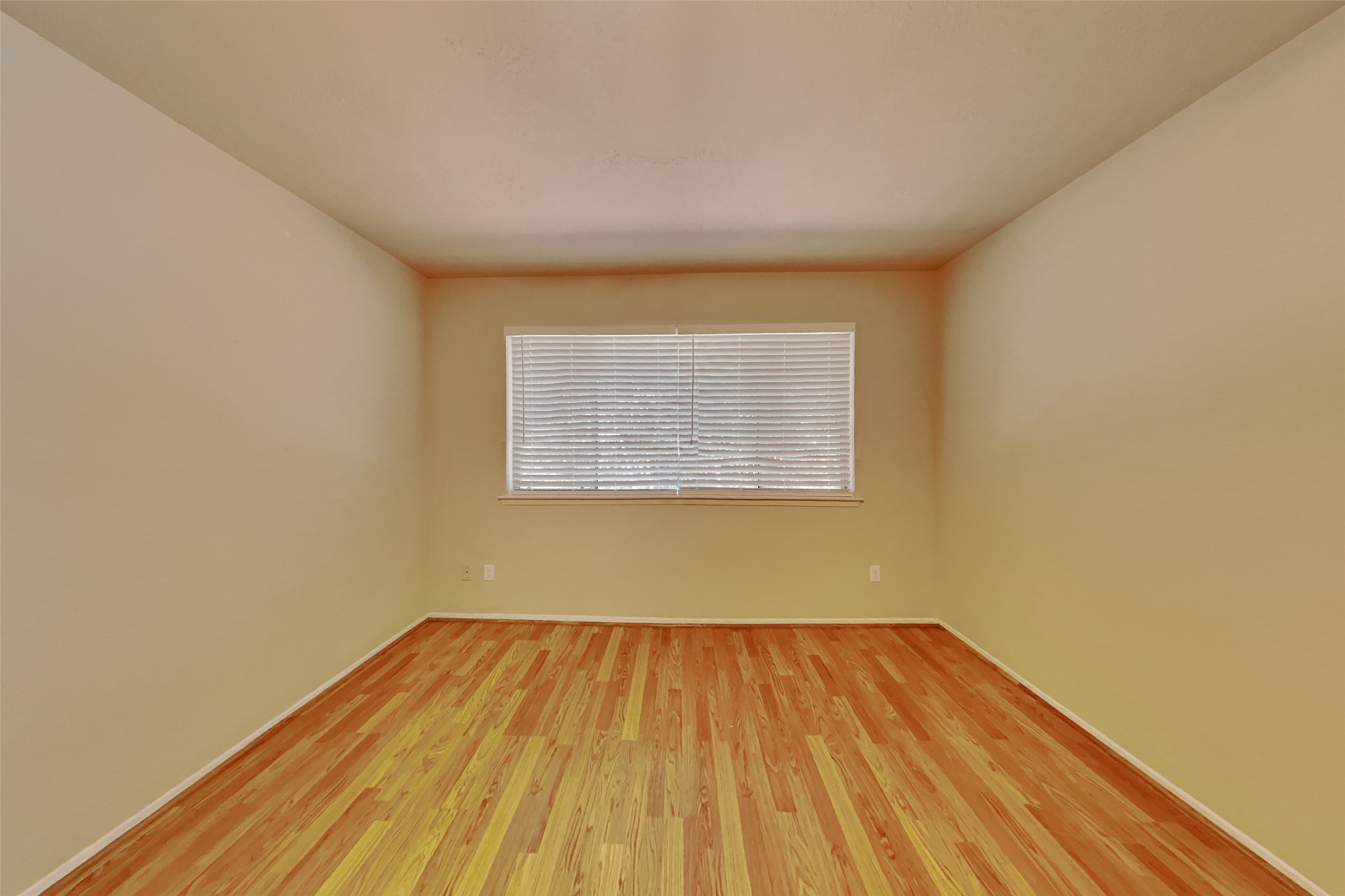 20 Early Dawn Court Spring, TX 77381 - Photo 8 of 18