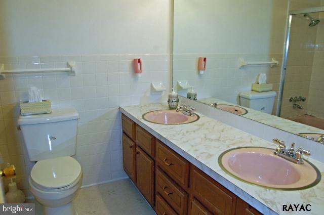4865 Hanover Road Littlestown, PA 17340 - Photo 11 of 27