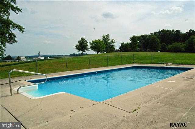 4865 Hanover Road Littlestown, PA 17340 - Photo 3 of 27