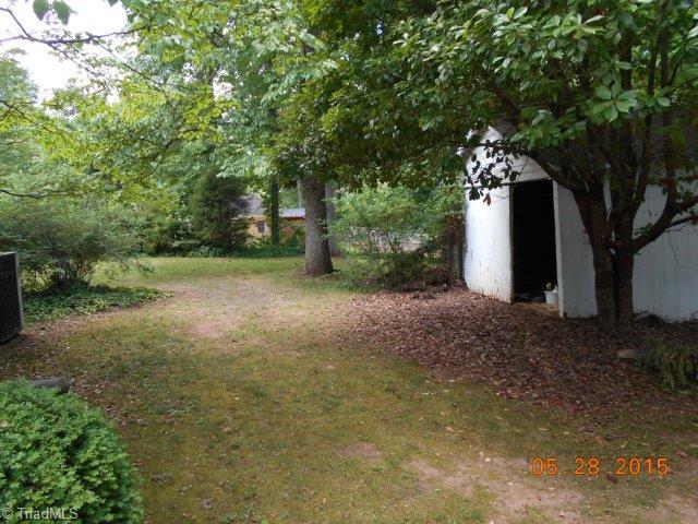 155 Oak Summit Road Winston-Salem, NC 27105 - Photo 12 of 14 Gallery Image 12