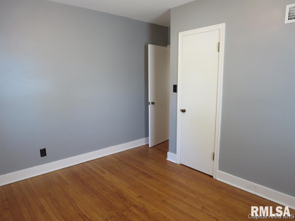 1335 North Rutledge Street Springfield, IL 62702 - Photo 15 of 31