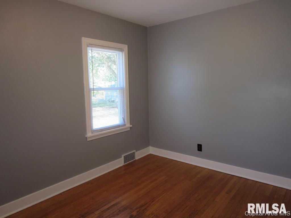 1335 North Rutledge Street Springfield, IL 62702 - Photo 16 of 31