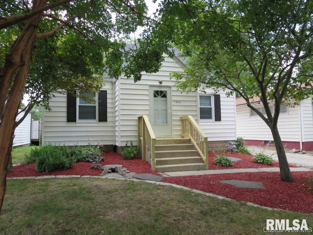 1335 North Rutledge Street Springfield, IL 62702 - Photo 3 of 31