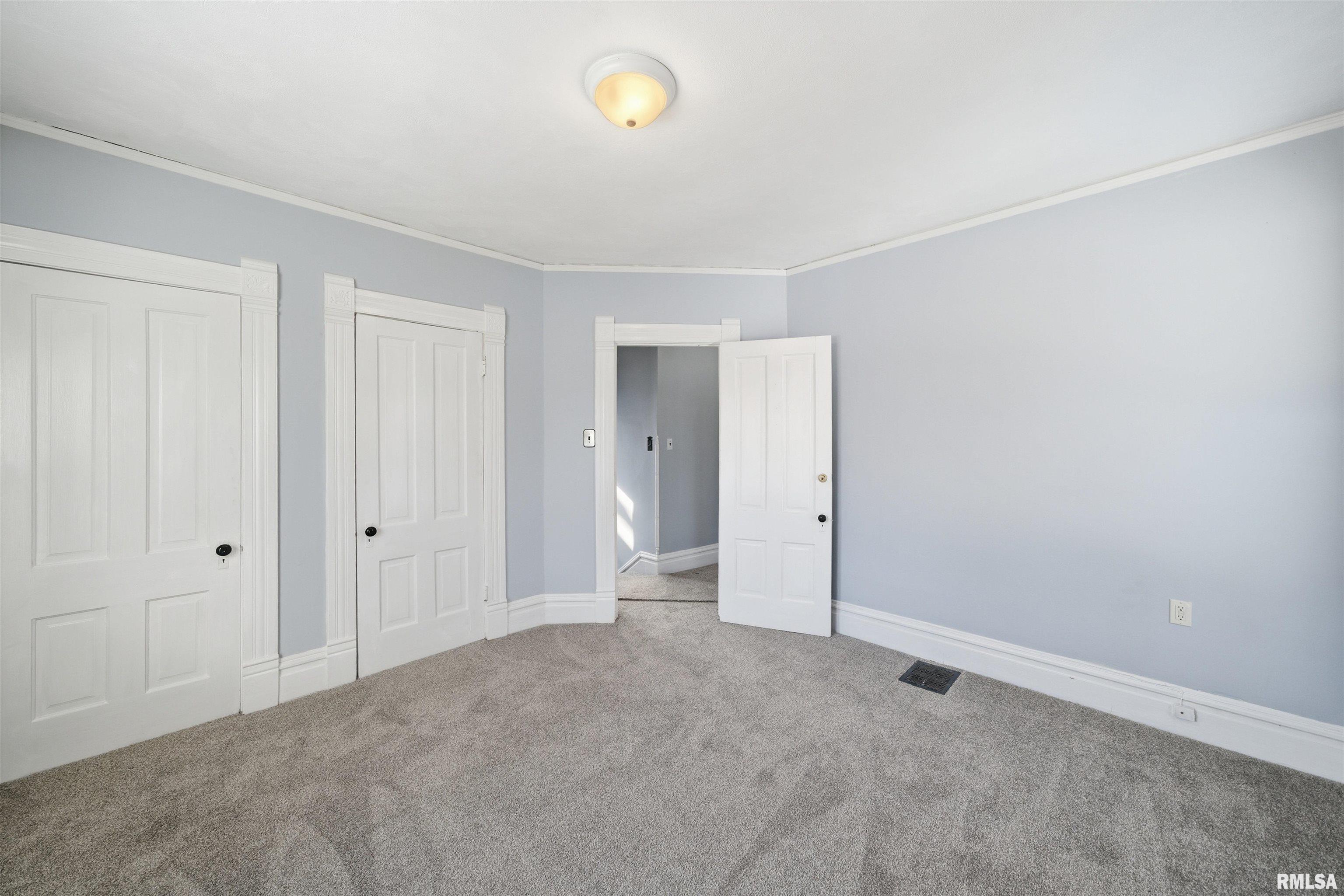 1427 North Sheridan Road Peoria, IL 61606 - Photo 23 of 32