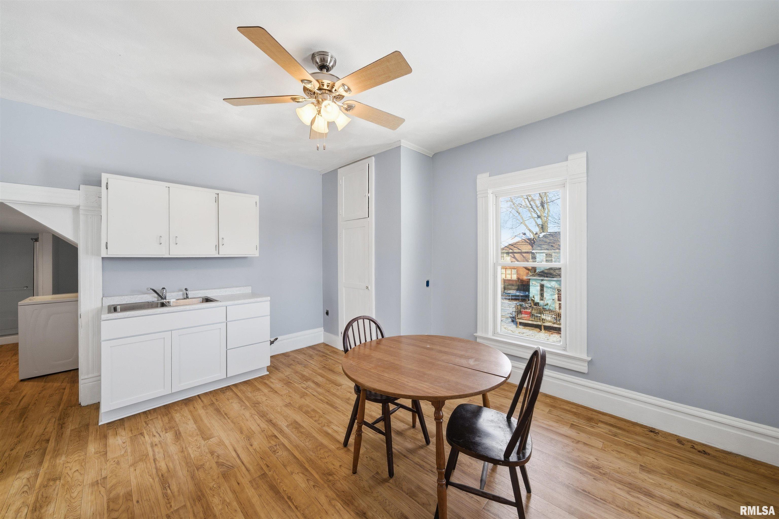 1427 North Sheridan Road Peoria, IL 61606 - Photo 26 of 32