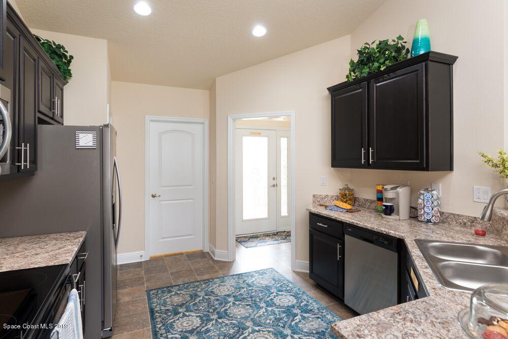 kitchen pic 2