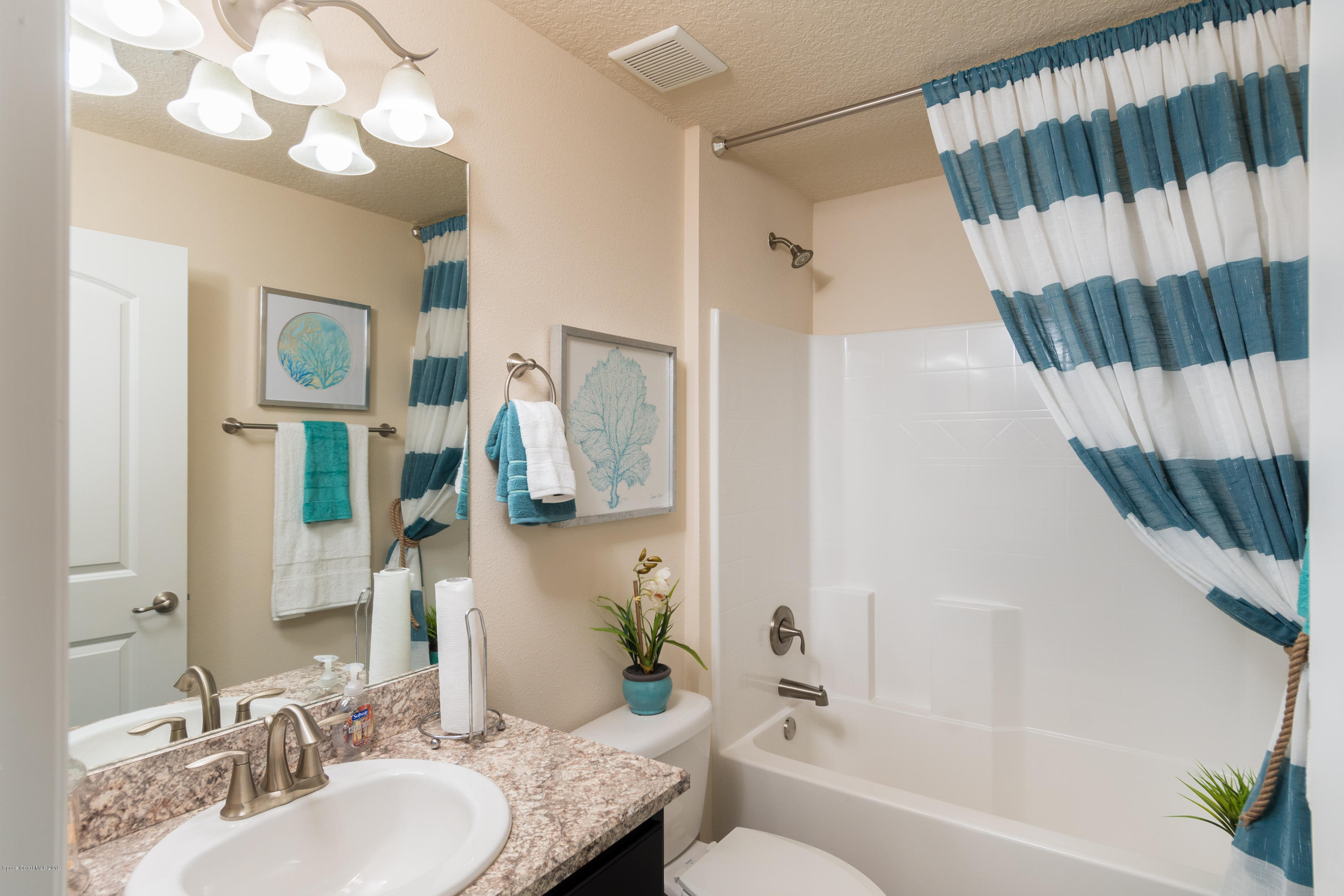 1150 Ransom Road Southeast Palm Bay, FL 32909 - Photo 10 of 18 Guest Bath #2 (sample photo)