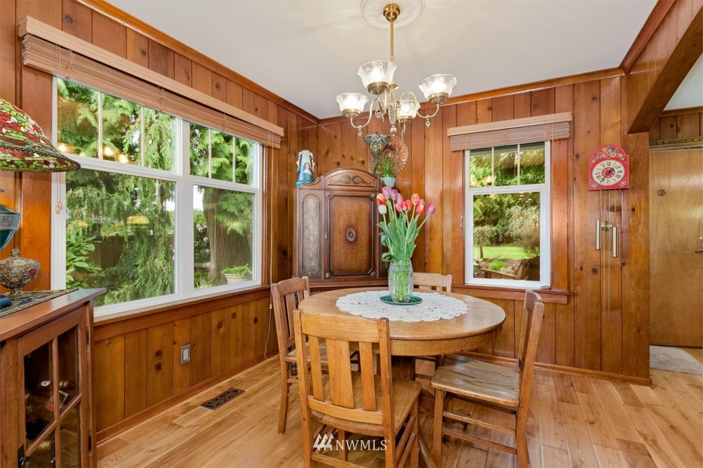 3016 228th Street Southeast Bothell, WA 98021 - Photo 8 of 20