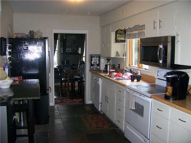 13591 Sycamore Road Mount Vernon, OH 43050 - Photo 4 of 14 Gallery Image 4