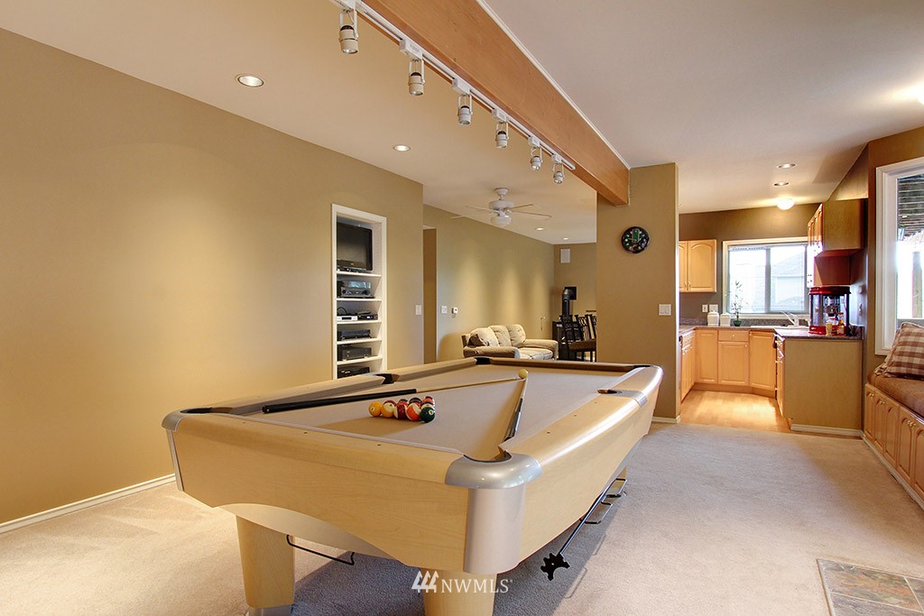 15525 101st Place Northeast Bothell, WA 98011 - Photo 12 of 15 Gallery Image 12